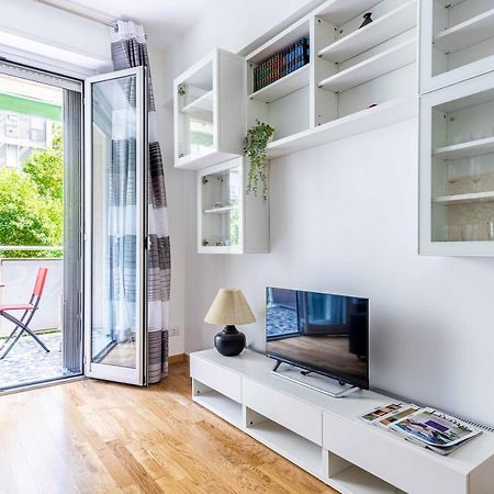 Joivy Adorable Flat With Balcony Apartment Milan Luaran gambar